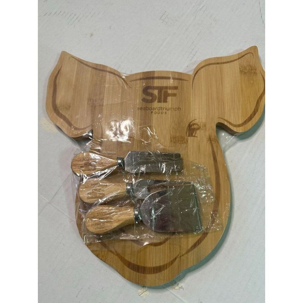 Seaboard Triumph Foods Pig Cutting Board With Utensils New Out Of Box